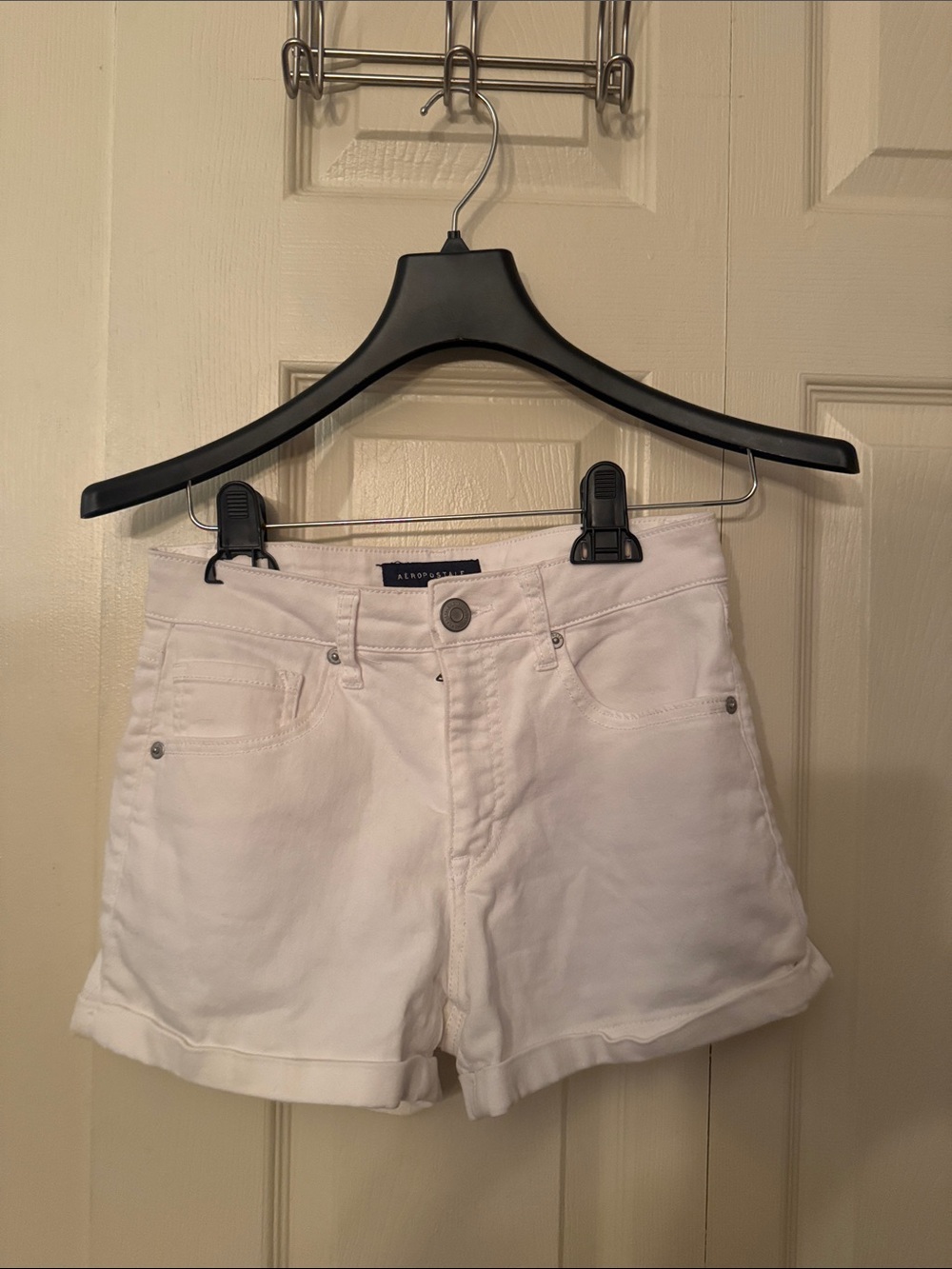 Aeropostale high waisted midi jean short white size 4